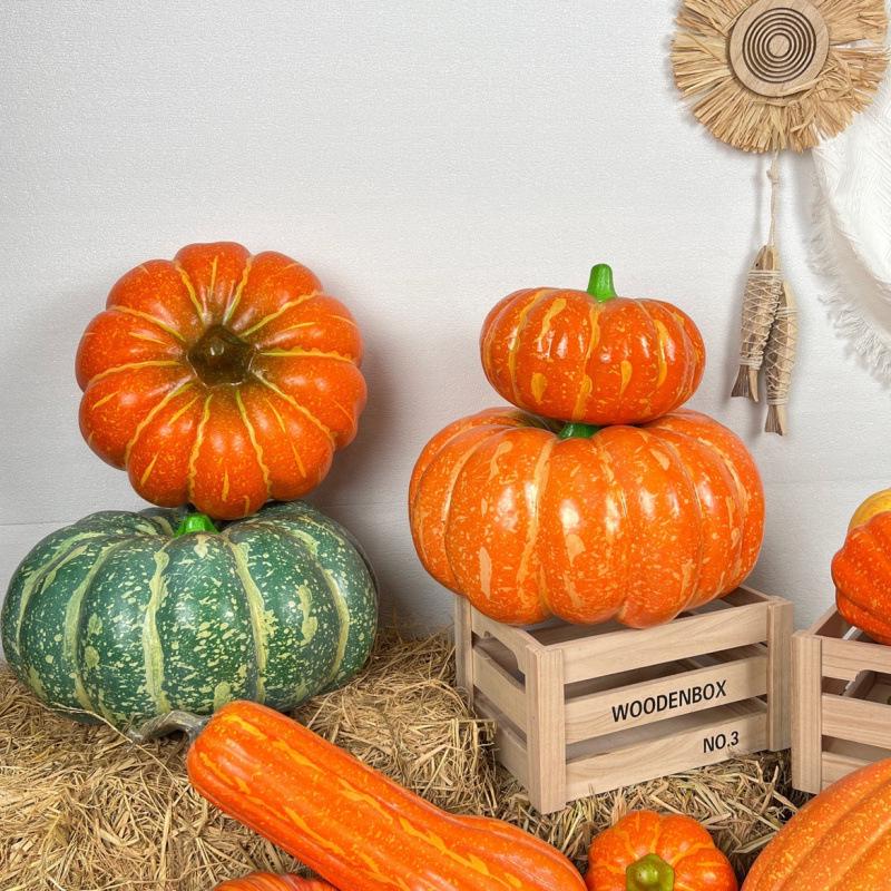 Pumpkin Harvest Festival Props: Farmhouse Halloween Decoration for Mall Displays and Room Ornaments