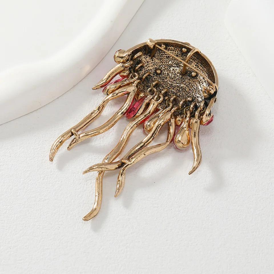 Neue Kreative Quasten Voller Kristall Quallen Brosche Niedliche Damen Winter Pullover Broschen Klassisches Doppeltes Zubehör Corsage