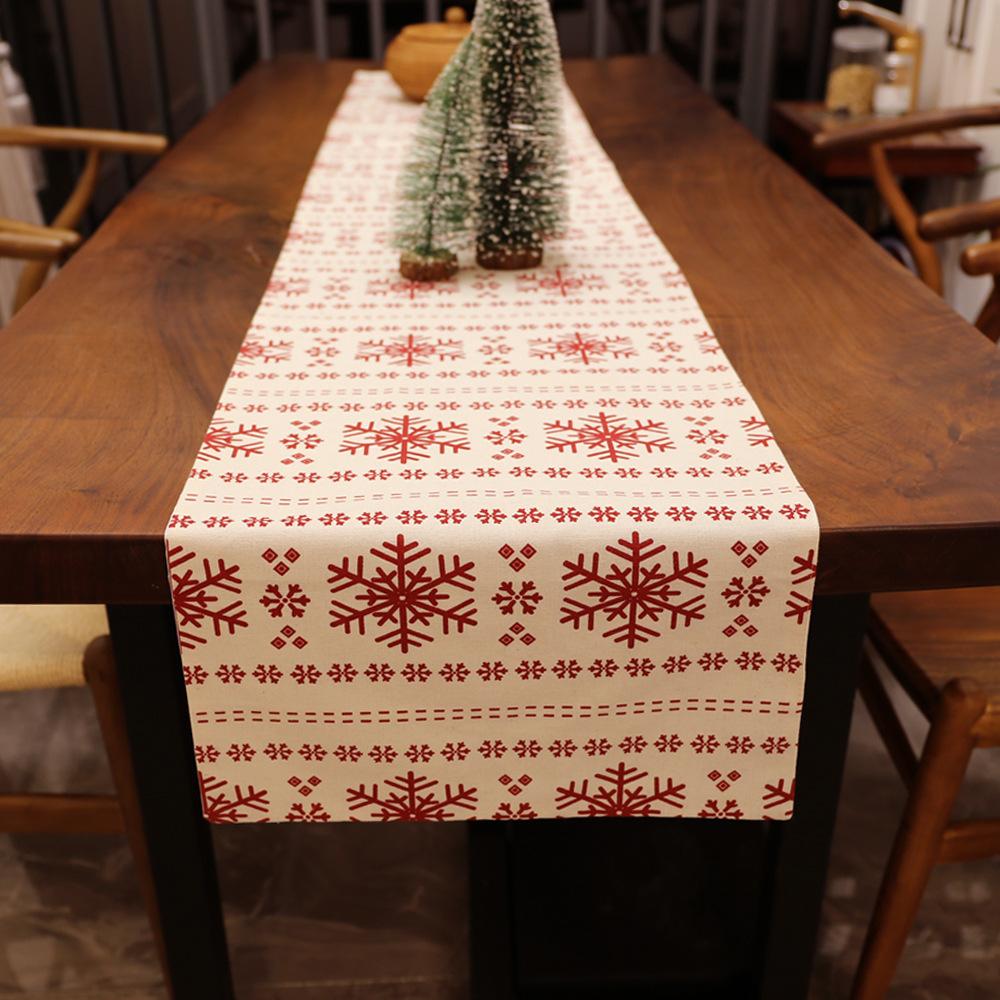 Christmas Table Runner  Vintage Polyester Tassel Triangle Snowflake Party Wedding Kitchen Table Fabric Home Coffee Table Decor