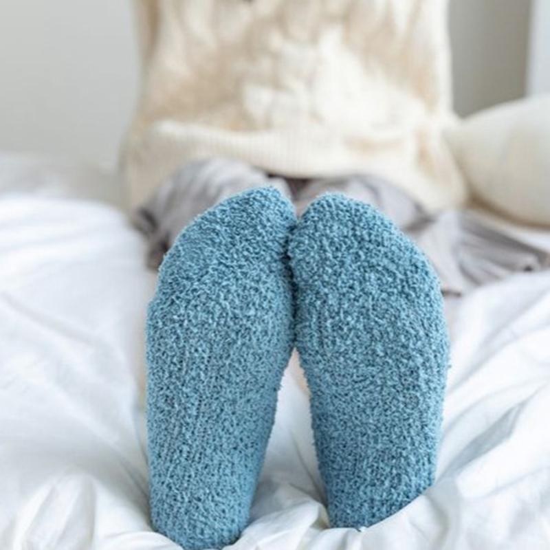 Women's Thicken Coral Velvet Socks Winter Soft Warm Casual Floor Socks Cute Mid-Tube Homewear Sleep Socks 1 Pair