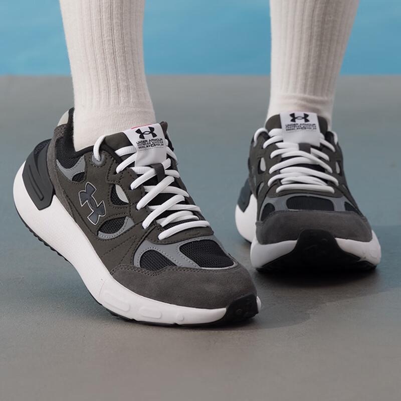 

Under Armour Unisex Breathable Lightweight Running Shoes