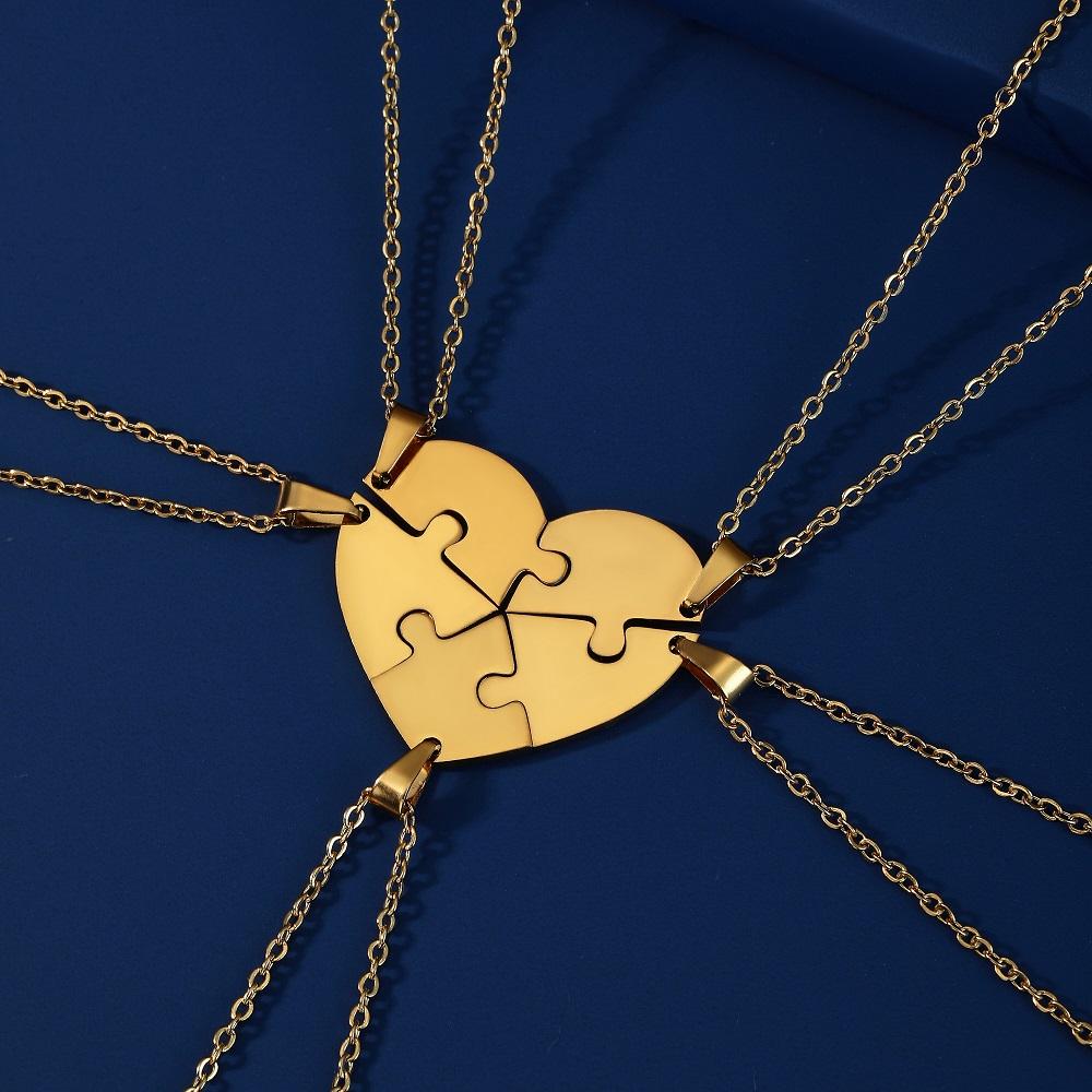 Teamer Engraved Name Heart Puzzles Pendant Necklace Custom Name Stainless Steel Necklace Valentine New Year Family Friend Gift