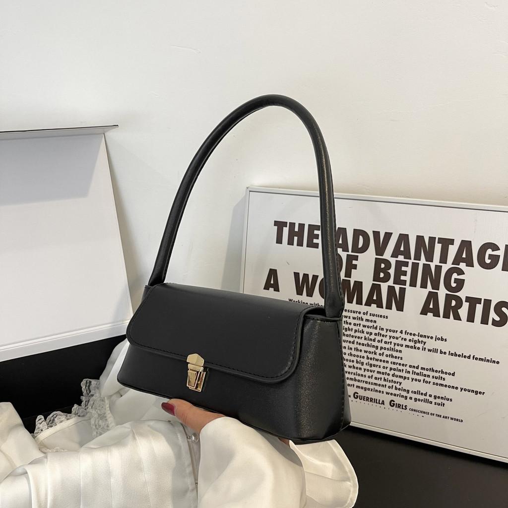 Womens Small Square Bag With Sewed Details And Lock Closure For Daily Outings