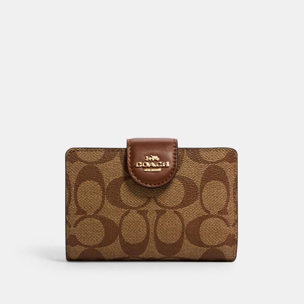 

Угловой кошелек Coach COACH среднего размера из канвы Signature, седло цвета хаки золотистого цвета 2