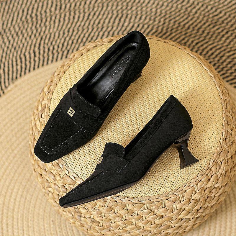 Black square head high heels thin heel 2025 new autumn and winter retro French single shoes medium heel British style women's shoes