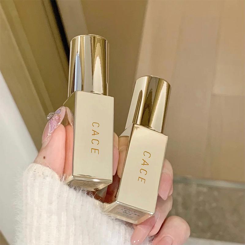CACE Little Gold Tube Matte Lip Mud Soft Mist – Milk Coffee Shade for Natural, Versatile Color and Whitening Effect.