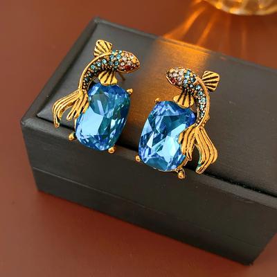 Vintage Inlaid Rhinestone Square Fish Earrings for Women 2025 High-End Stud Earring Luxury Designer Jewelry Wedding Party