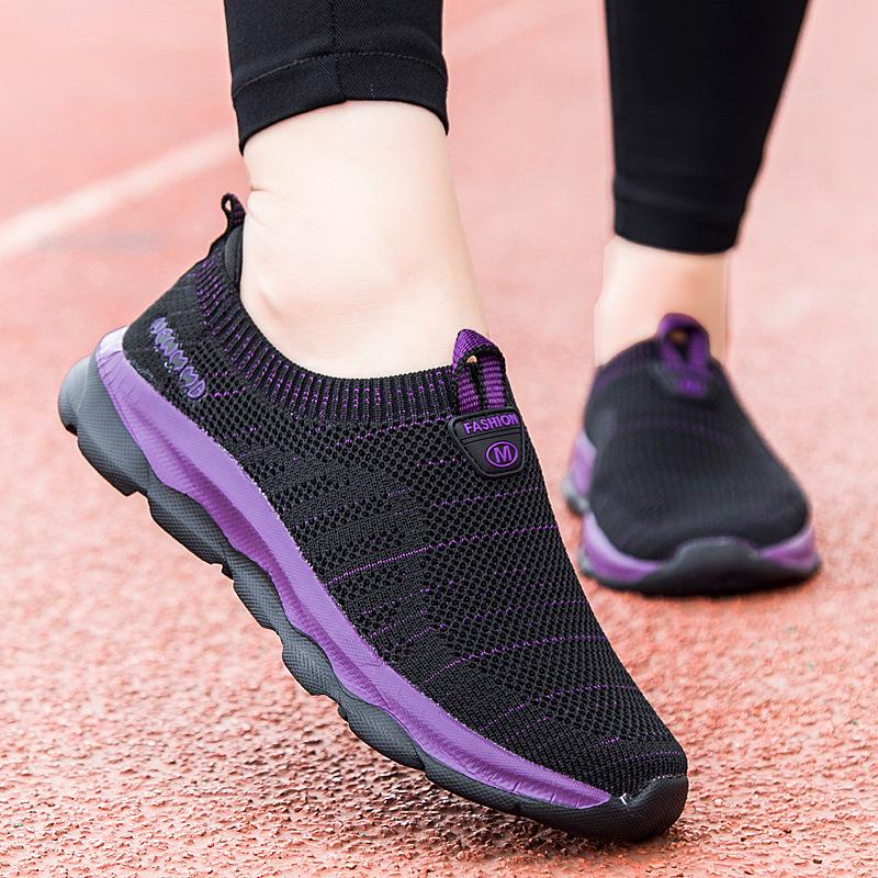 Spring/Summer Old Beijing Cloth Shoes: Comfortable Non-Slip Soft Sole Sports Shoes for Middle-Aged and Elderly