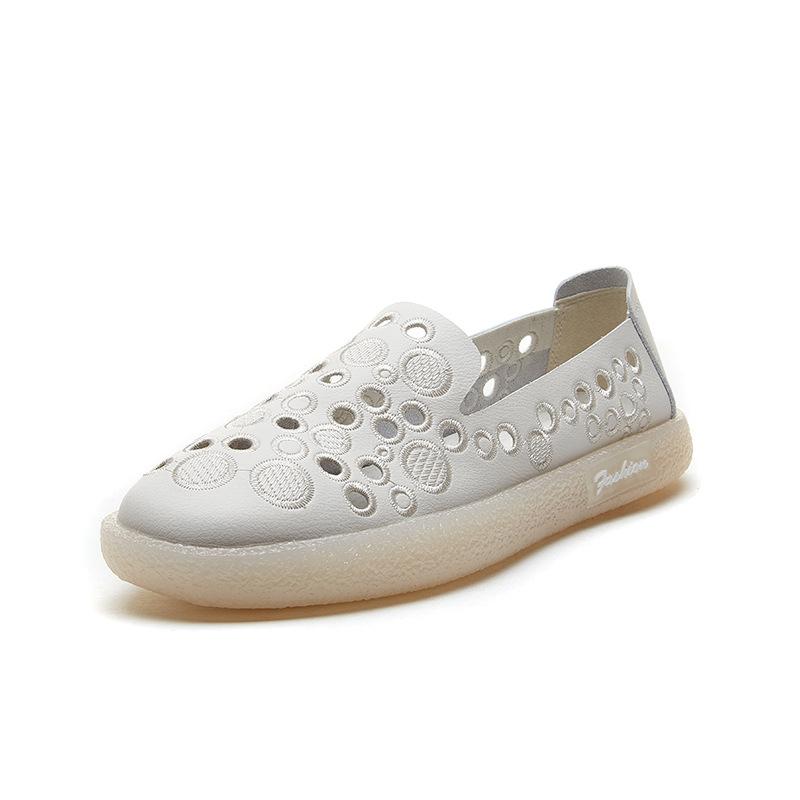 Leder hohle Sandalen Damen Sommer 2025 neue Damenschuhe Rindflechse weiche Sohle lässige flache Sohle vielseitige Damen Einzelschuhe