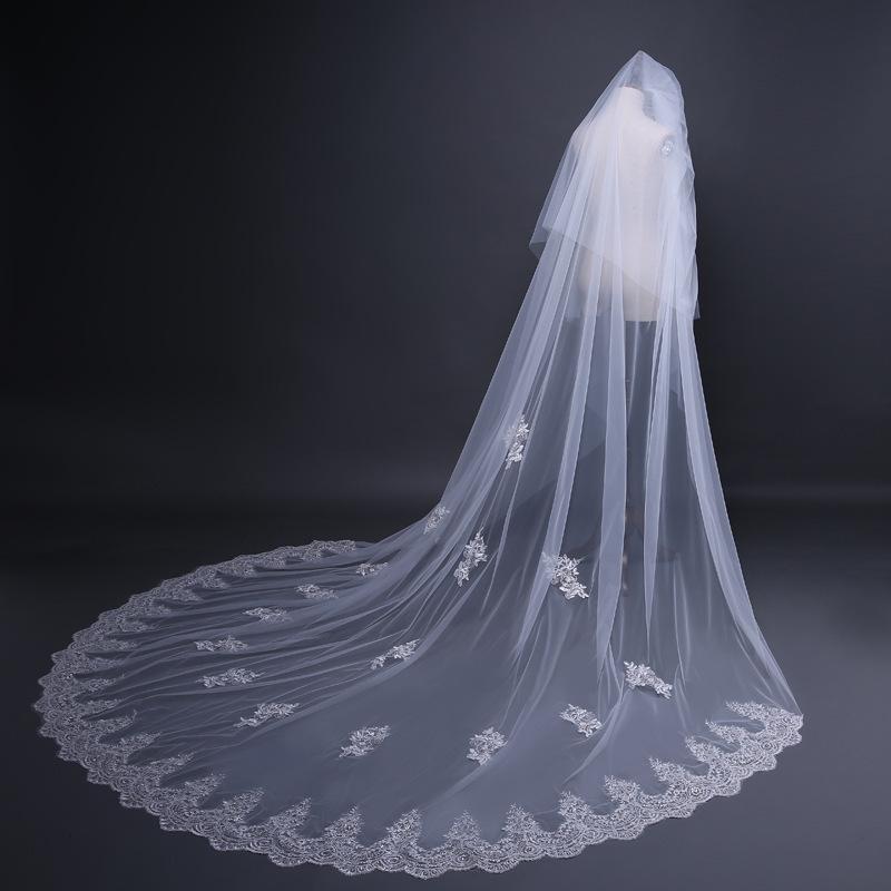 Trailing European Vintage Lace Bridal Veil Wedding Headpiece