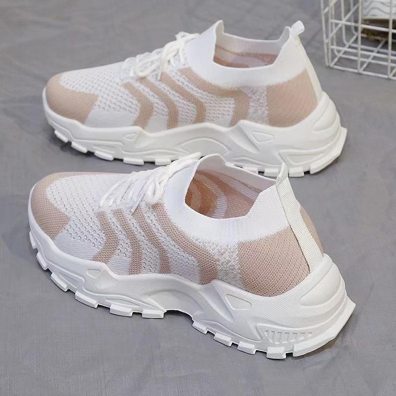 Spring/Summer Women's Fly Weaving Mesh Sports Shoes Thick Soled Lightweight Casual Shoes Running Shoes Student Shoes