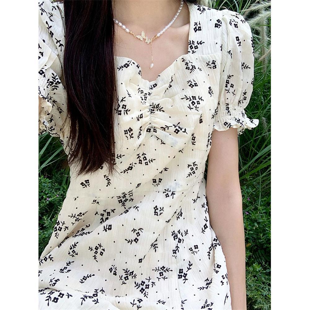 

Platycodon female floral retro gentle wind square collar long dress temperament dress showing thin skirt XL- (recommended 110-60kg)