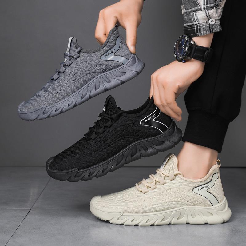 Men's Shoes New Summer Breathable Fly-woven Mesh Shoes Running Casual Soft-soled Fashionable Men's Sports Shoes