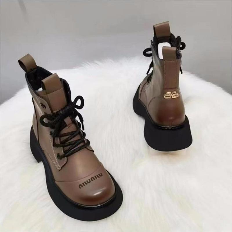 Popular Martin boots women's foreign style new autumn and winter velvet fashion thick-soled British style short boots heightening Maillard boots