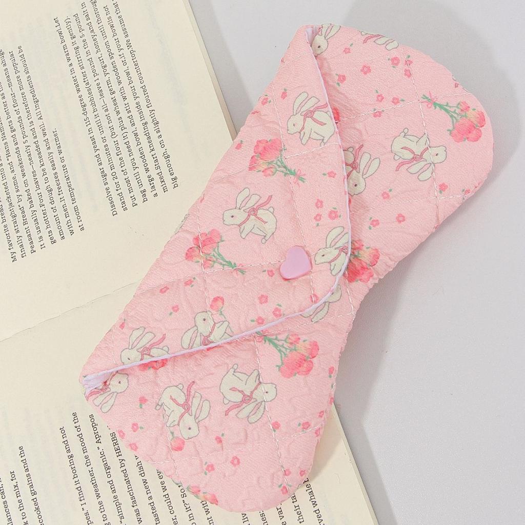 Kawaii Glasses Case Shockproof Floral Sunglasses Pouch Quilted Glasses Case Quilted Strawberry Eyeglass Bag For Backpacks