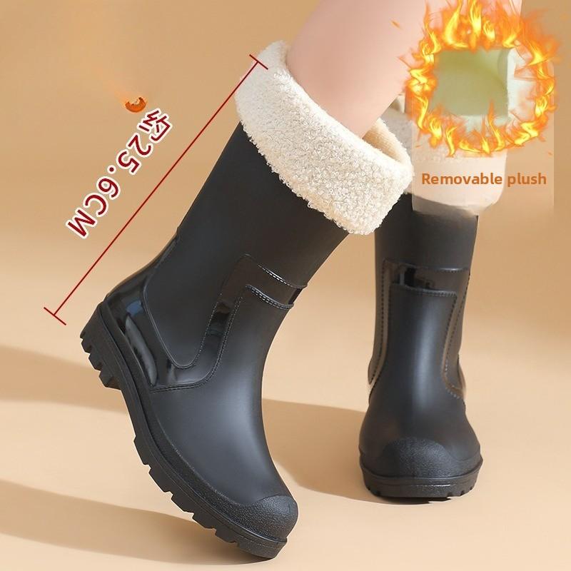 Fashion 2025 New Thick Wear-resistant Rain Boots A Middle Tube Outdoor Women's Waterproof Anti Slip Cotton Warm Rain Boots Winter Boots