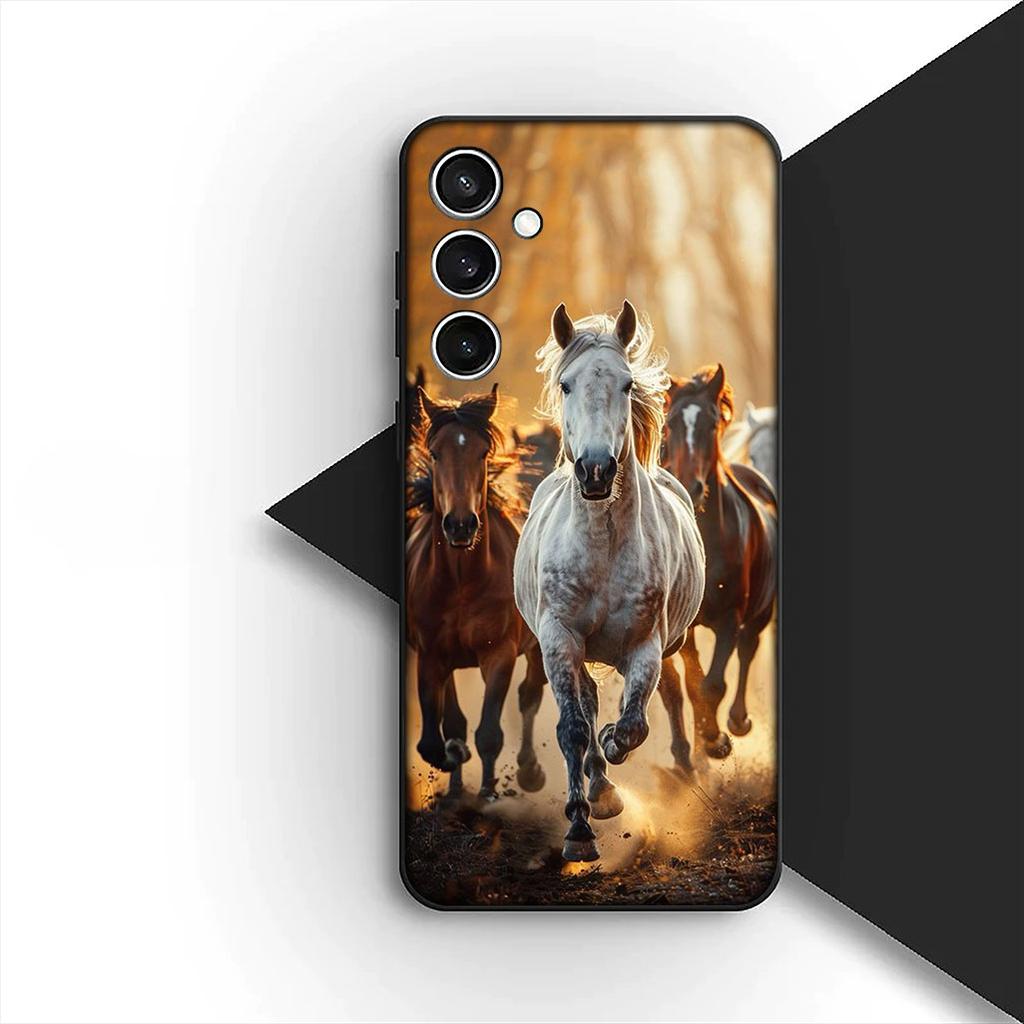 Running Wild And Free Horse Phone Cover for Motorola Moto Edge 70 60 Fusion Stylus NEO Pro Plus G04S G MAX Stylus G04 Case
