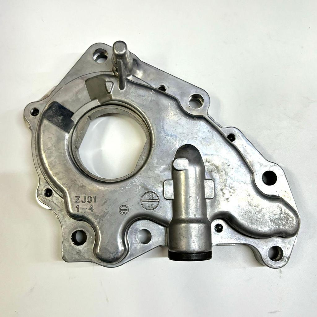 Z622 14100 Engine Oil Pump for 2009 Ford Fiesta 1.5