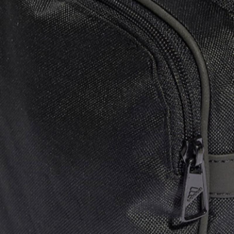  Adidas  Adidas Linear M  56 X 28 X 22 cM  eXercise Bag Duffel Bag Crossbody Bag Ht4743