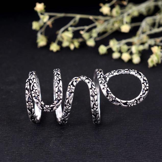 

Handcrafted Silver Ring, Arthritis Pain Relief, Unisex Medical Jewelry, Durable & Lightweight 12 срібний