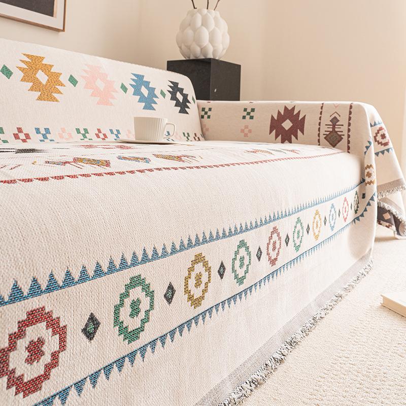 Bohemian Striped Printed Sofa Towel Multifunctional Chenille Knee Blanket for Home Office All-Inclusive Easy-Care Couch Covers