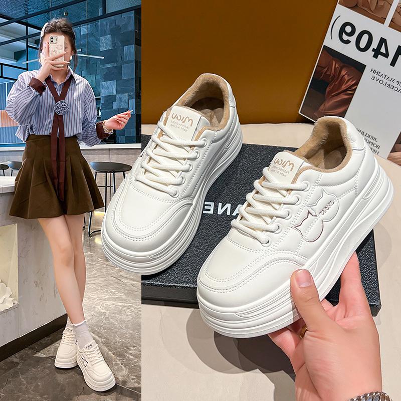 Women Warm Lined Thick Sole Sneakers Casual Shoes Everyday Walking and Casual Wear Commuting and Travel Daily Wear Sizes 35-40