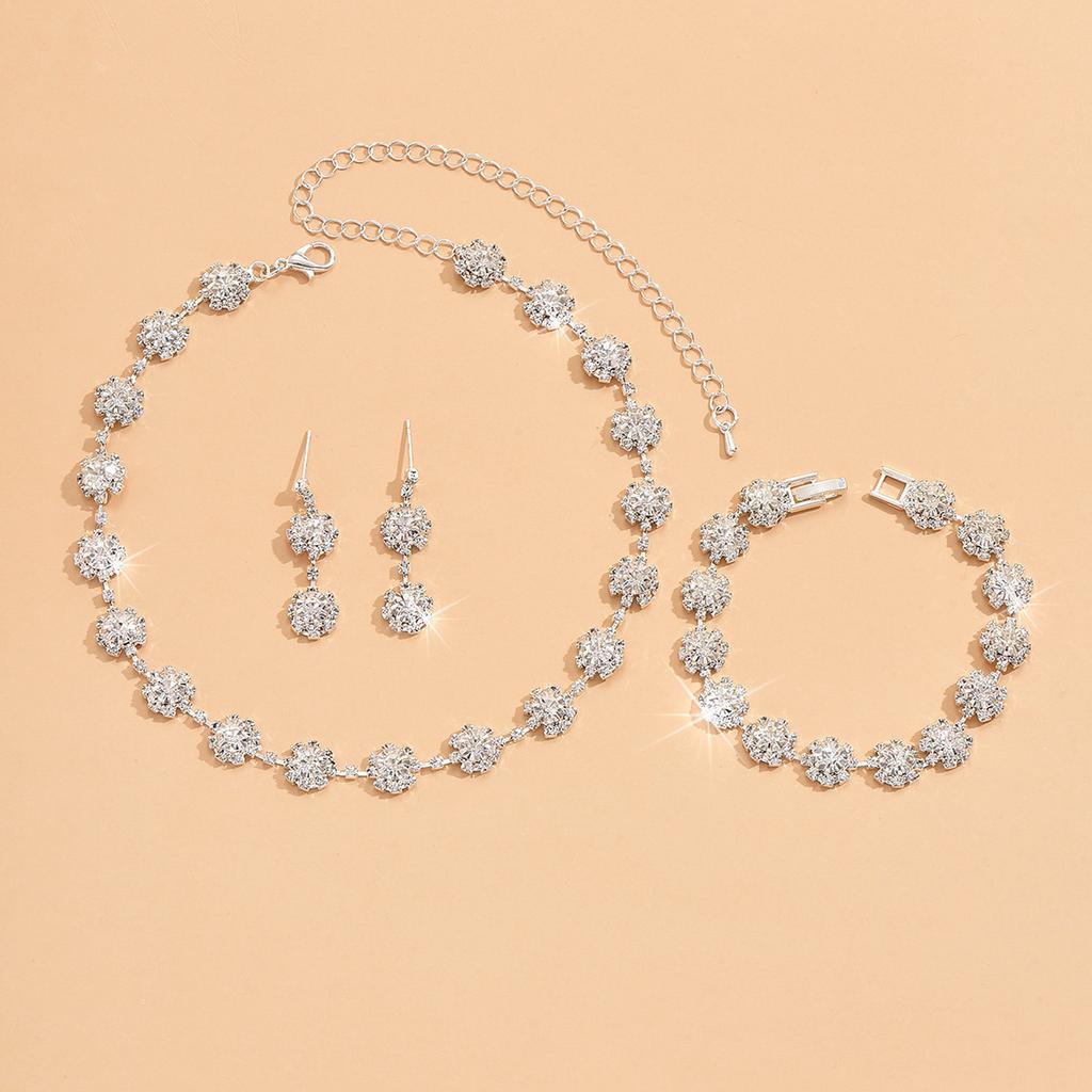 Claw Chain Full Diamond Necklace Rhinestone Earrings Bracelet Set Three-Piece Collarbone Chain Dinner Dress Accessories