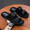 2026 Offene Herren-Sandalen Sommer Indoor-Hausschuhe Rutschfeste Strand-atmungsaktive Schuhe Mode-Gürtelschnalle Herren-Hausschuhe Homme