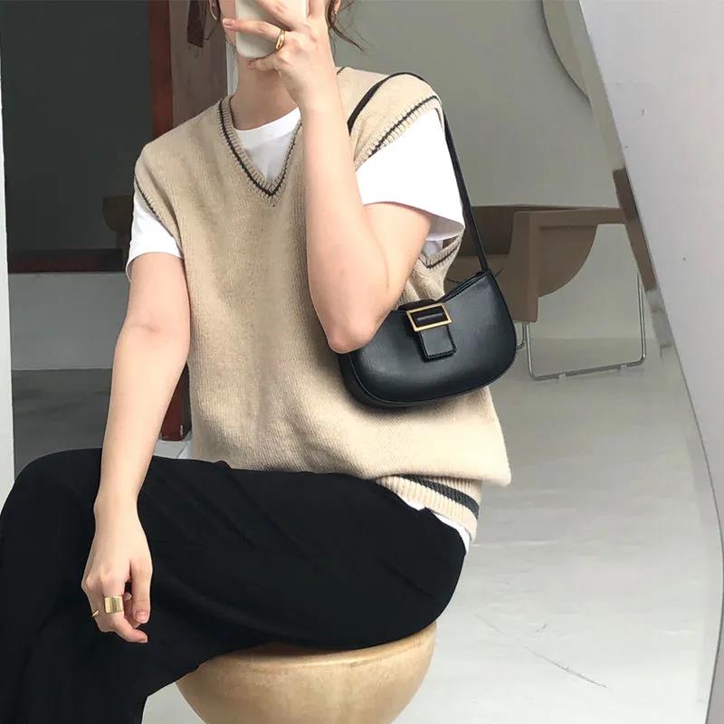 Borsa a tracolla singola con fibbia in metallo vintage da donna, borsa da ascella, borsa a mano semplice nera