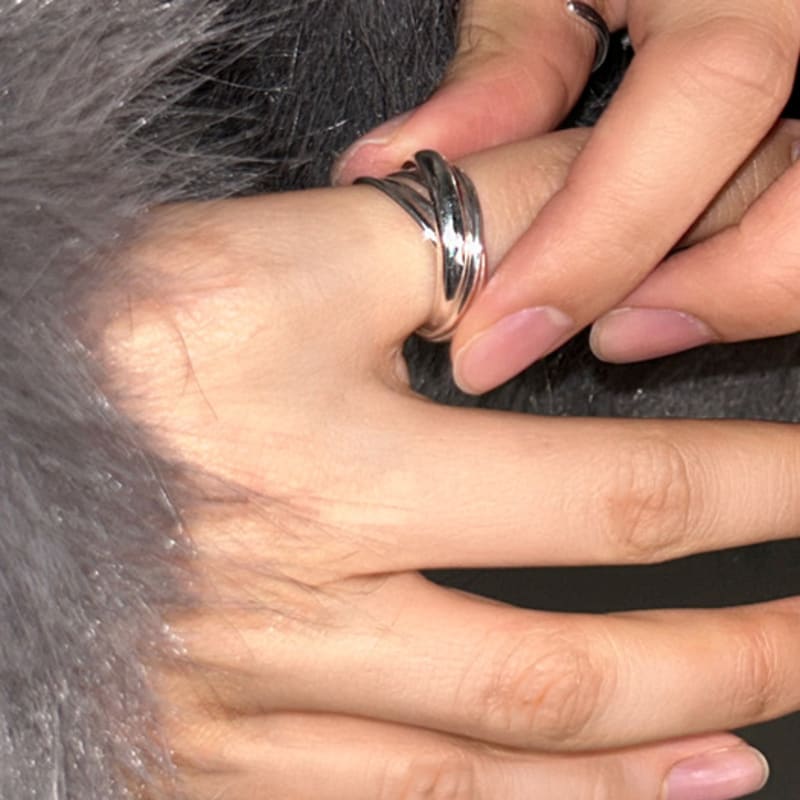 SULTANA Overlap Sliding Ring