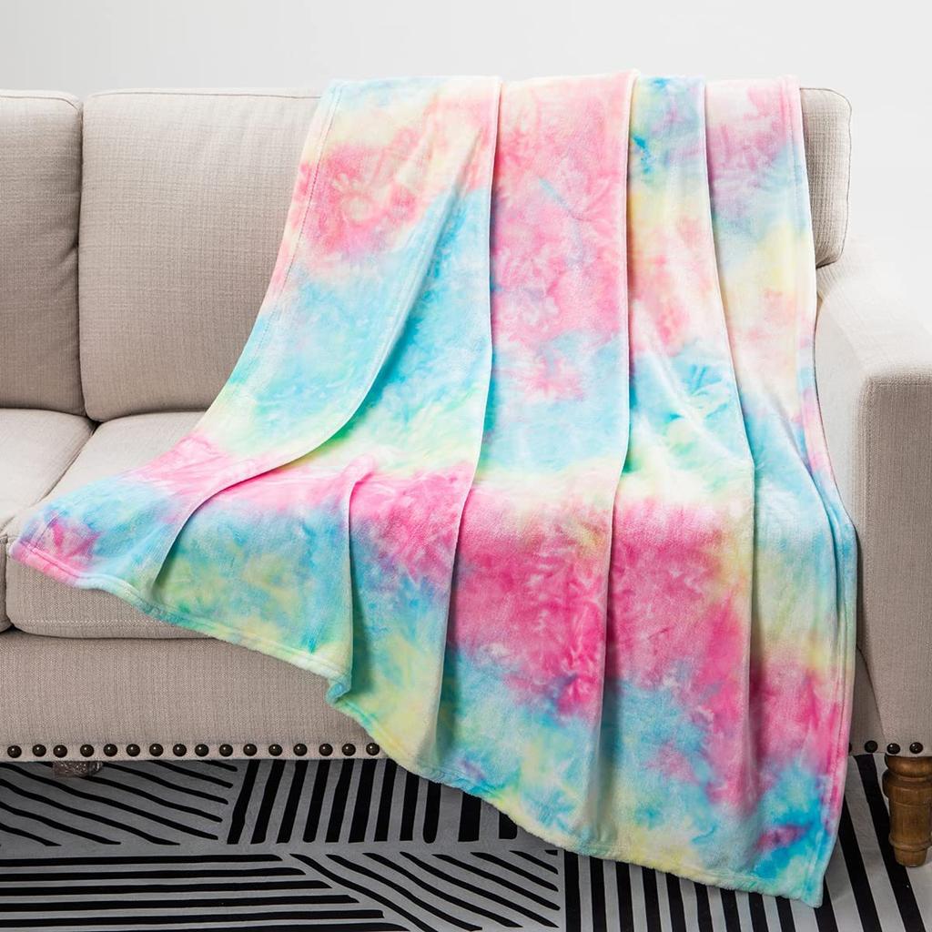 Dreamy Color Patterns Digital-printed Polyester Bedroom Velvet Flannel Soft Sofa Cover Blanket Fleece Cover Blankets for Beds