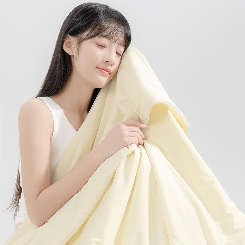 Mercury Home Textiles Summer Refreshing Quilt