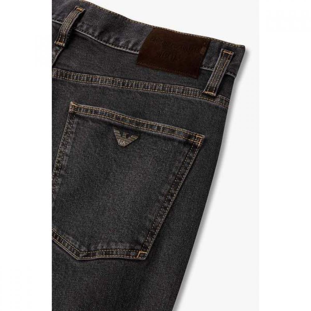 Emporio Armani Men Faded Loose Fit Denim Pants A516106010