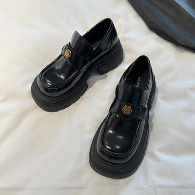 Thick-soled One-pedal Women's Early Spring New Camellia Small Leather Shoes Versatile Single Shoes