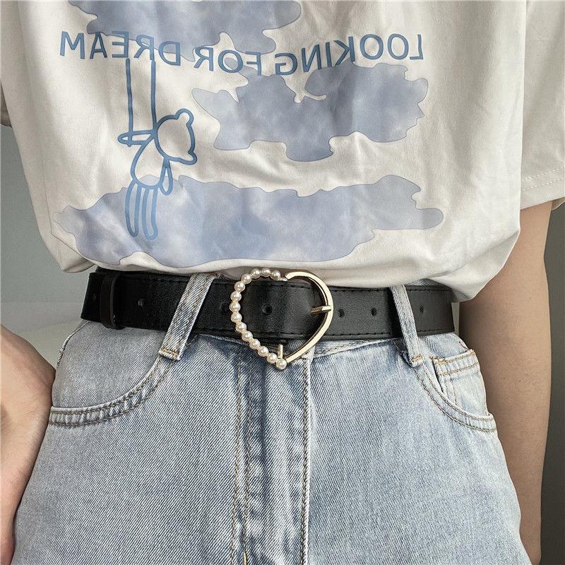 Fashionable Pu Women's Belt Featuring Elegant Heart Design For Versatile Styling