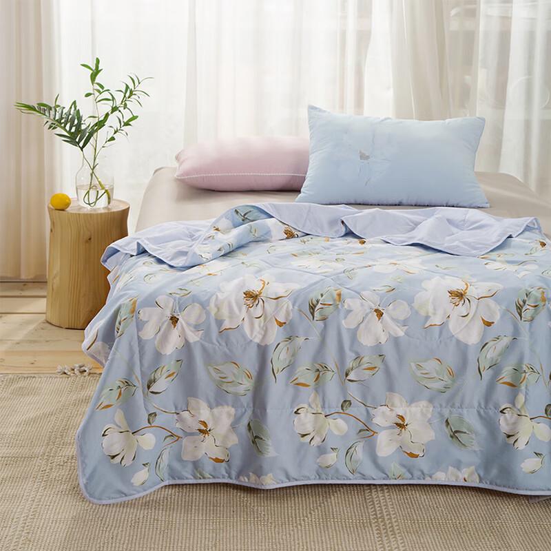 LOVO Eve s Garden All-Season Comforter