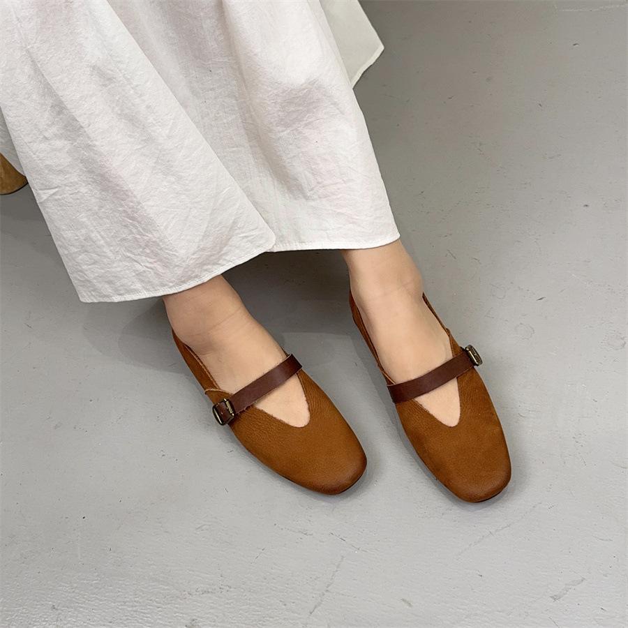 

Johnature Натуральная кожа Ретро Балетки Однотонные Квадратный носок Универсальные Неглубокие Мягкая подошва Женская обувь 35 коричневый