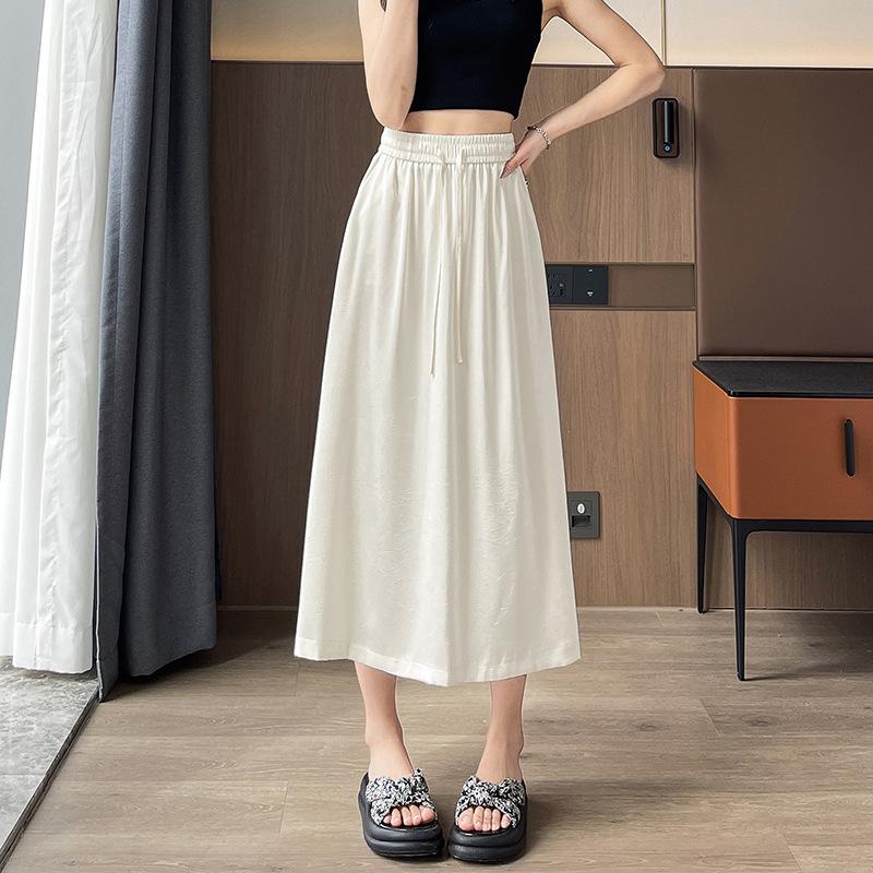Satin Imitation Triacetate Midi Skirt with Slit, Slim Fit A-line Skirt, Lightweight Women's Skirt