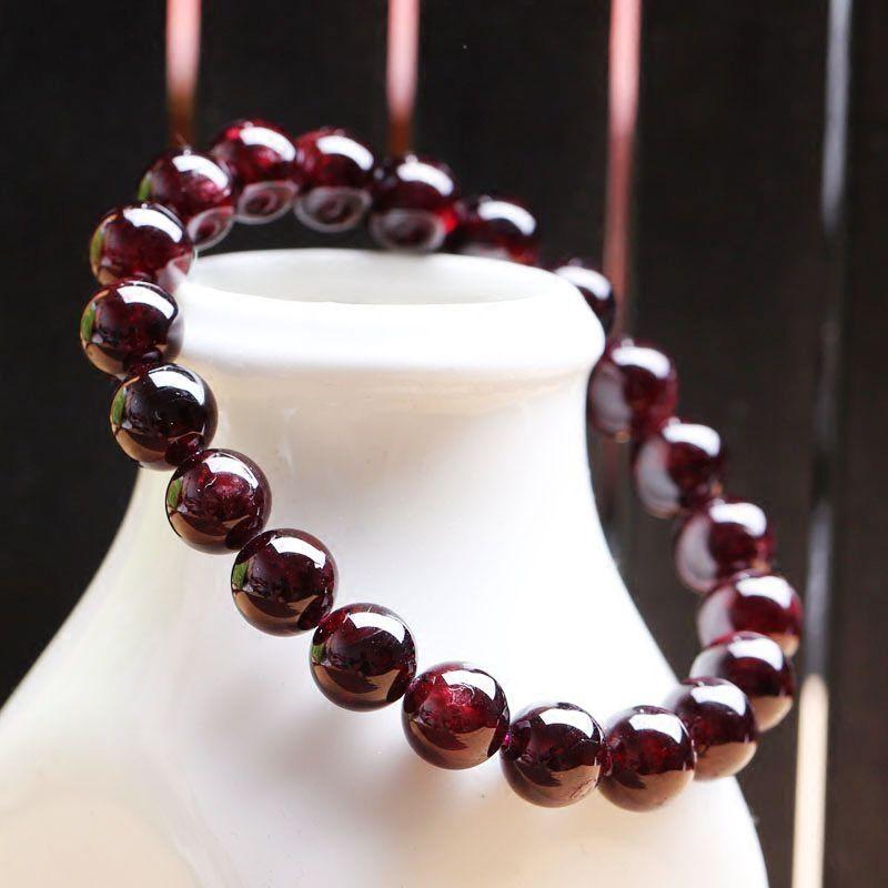 

Women s Scattered Beads National Style Crystal Bracelet Wine Red Garnet 2A entry-level 6mm28 or so(Send Certificate)
