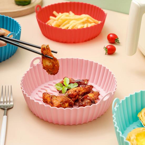 Silicone Air Fryer Liner with Handles Round Foldable Mats for Baking Frying Steaming Food-Grade Non-Stick