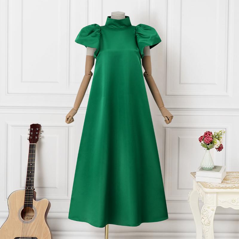 

Летнее женское однотонное длинное платье с коротким рукавом