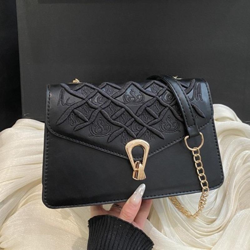 Heavy Industry Embroidery Portable Small Square Bag Women's Highend Fashion Versatile Shoulder Bag Casual Messenger Bag Women's Bag