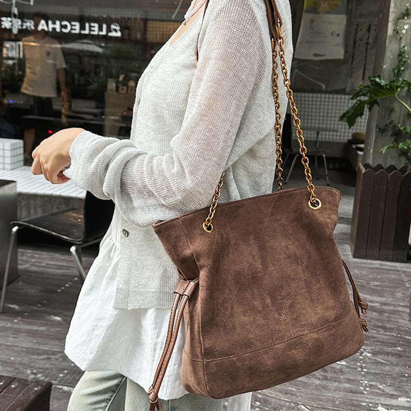 Yogodlns Luxury Large Capacity Faux Suede Tote Bag Winter Designer Shoulder Bag Women's Underarm Bag Handbags and Purses
