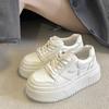 Neue weiße Schuhe Damen Klassischer Stil Plattform Mesh Oberfläche Frühjahr und Herbst Alle Passenden Schuhe Brot Schuhe