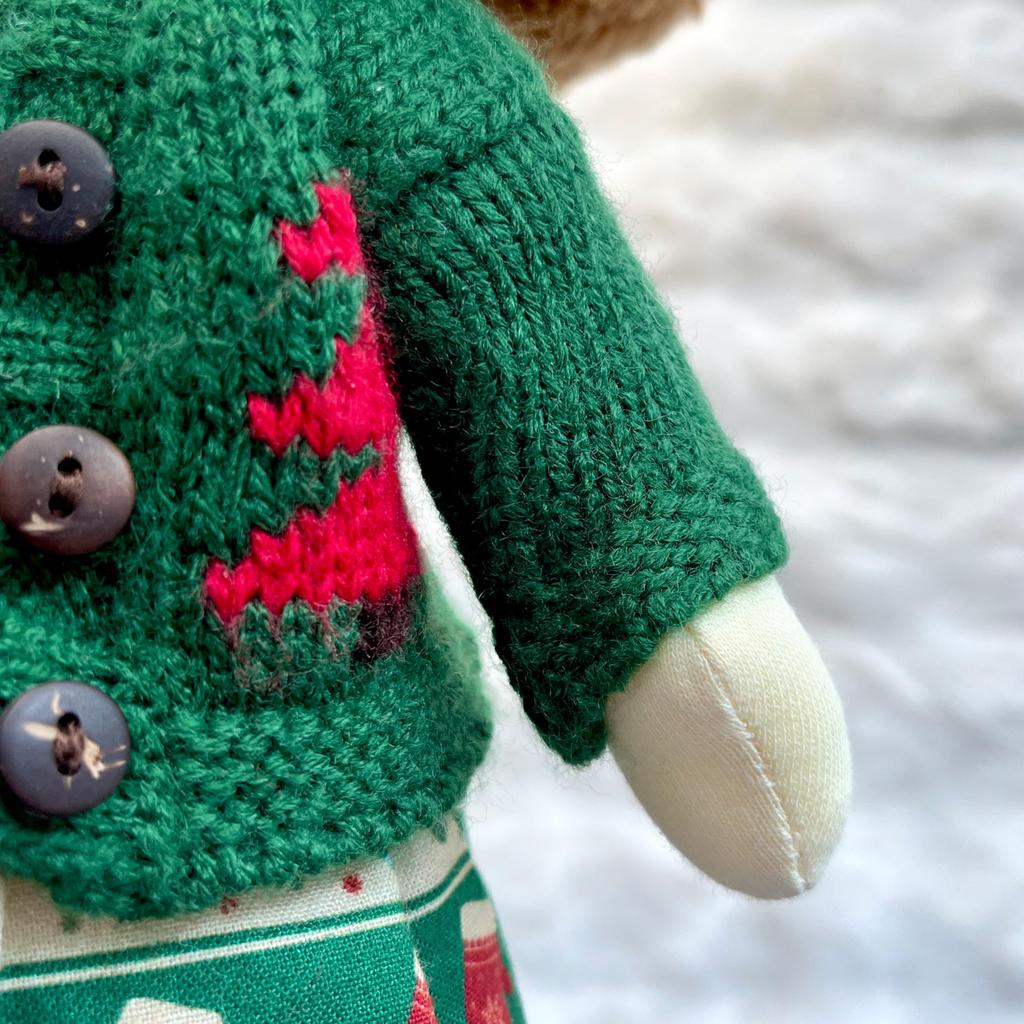 BlissfulPixie Handgefertigte Waldorfpuppe - Cora, 30cm, Weich, Niedliches Plüschtier für Mädchen, Perfekt für Kinder