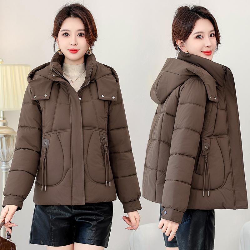 

Зимняя новая пуховая хлопковая одежда женская короткая с капюшоном утолщенная теплая одежда-хлеб модная хлопковая куртка 5XL темно-коричневого