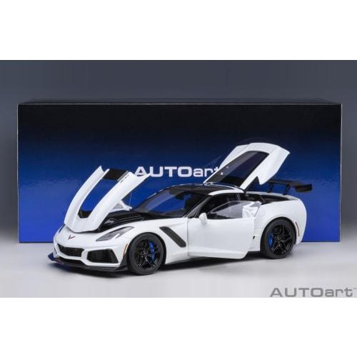 AUTOart 1/18 Scale Chevrolet Corvette (C7) ZR1 White Finished Product