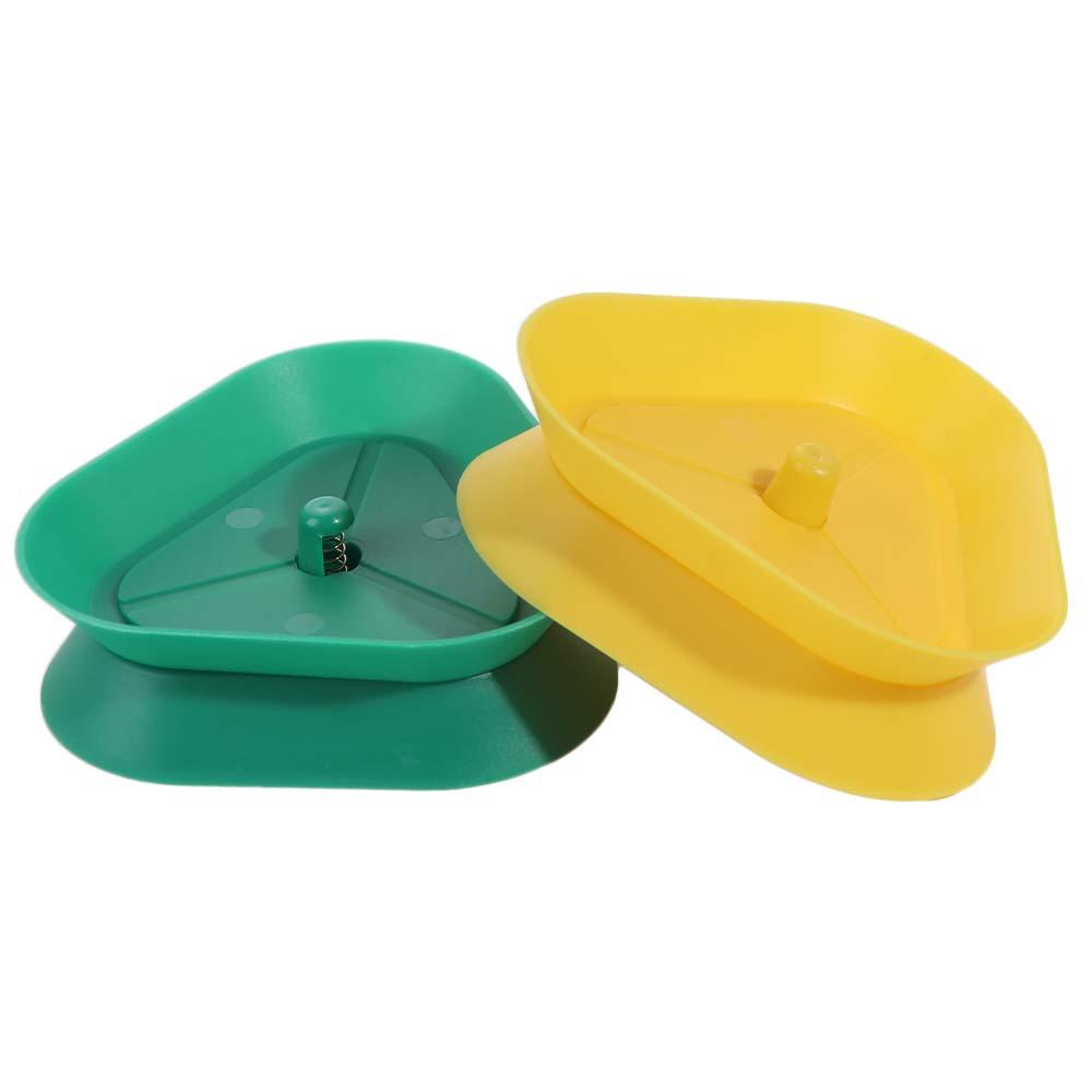 4Pcs/Set Hands-Free Triangular Card Holder Triangle Shaped Board Game Cards Stand  Recreation