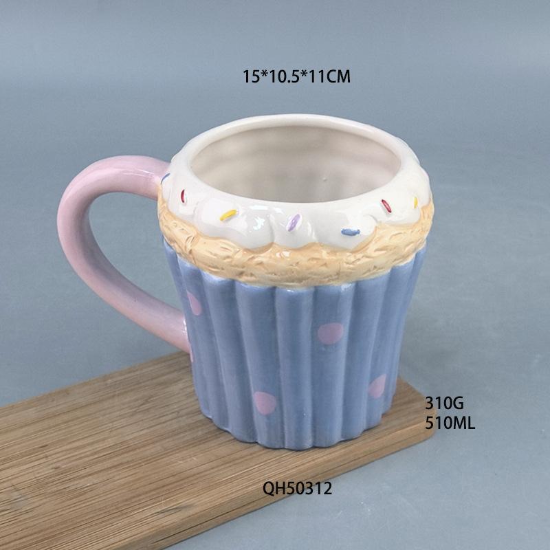 

Creative ins cute girl heart ceramic muffin cake mug girl home coffee cup for girlfriend s birthday 501-600ml