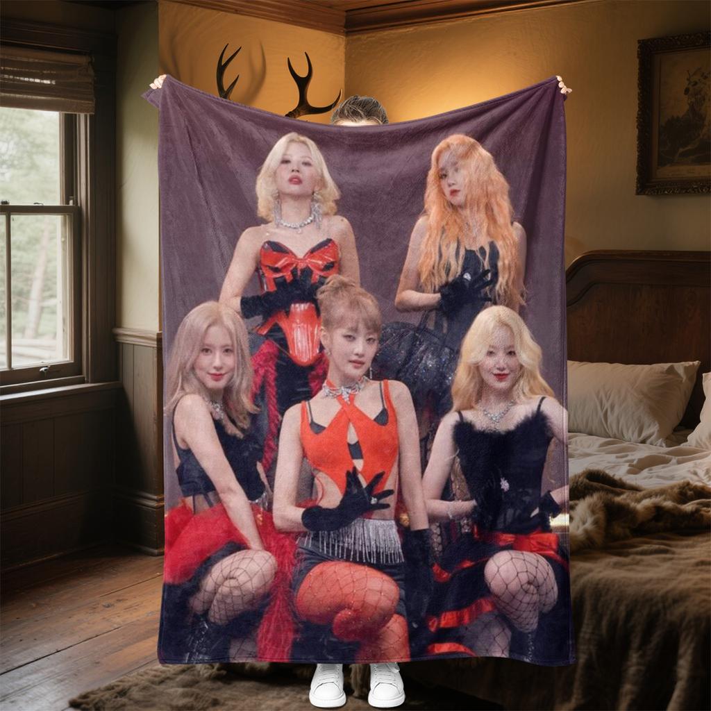 Gidle Plush Blanket Soft Comfortable All Seasons Blanket Sofa Office Naps Blanket Outdoor Travel Throw Perfect Gift